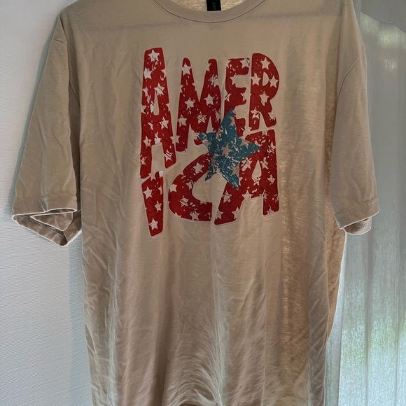 America Graphic Tee - Picture 3 of 3